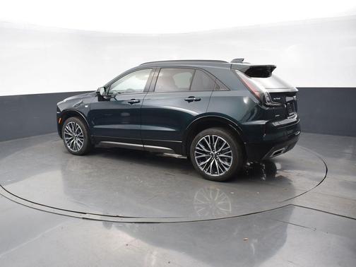 2025 Cadillac XT4 Sport
