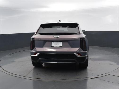 2025 Cadillac OPTIQ Luxury 2 AWD
