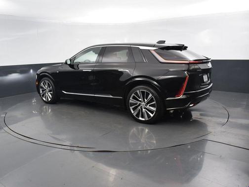 2024 Cadillac LYRIQ Luxury
