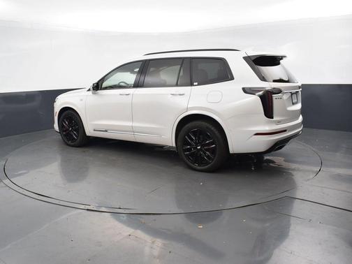 2022 Cadillac XT6 Sport AWD