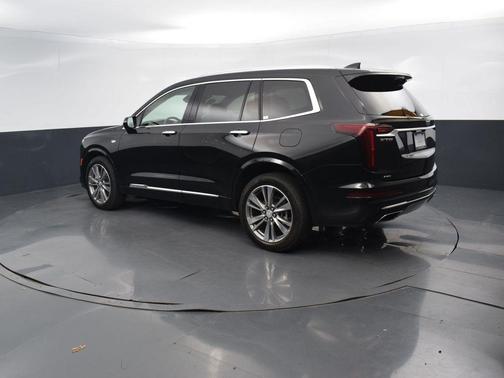 2022 Cadillac XT6 Premium Luxury AWD