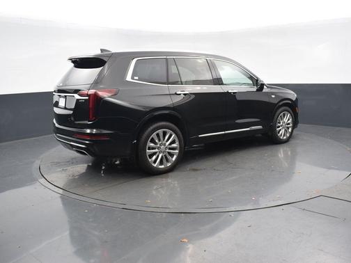 2024 Cadillac XT6 Premium Luxury AWD