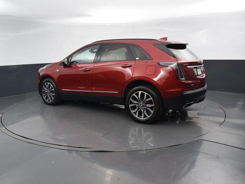 2023 Cadillac XT5 Sport