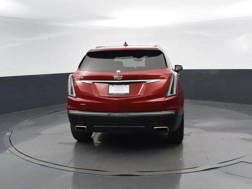 2023 Cadillac XT5 Sport