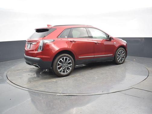 2023 Cadillac XT5 Sport