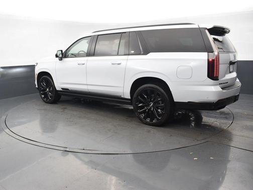 2026 Cadillac Escalade ESV Sport Platinum