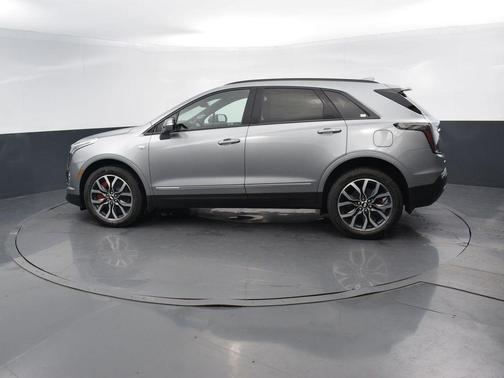 2025 Cadillac XT5 Sport