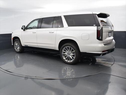 2024 Cadillac Escalade ESV Premium Luxury