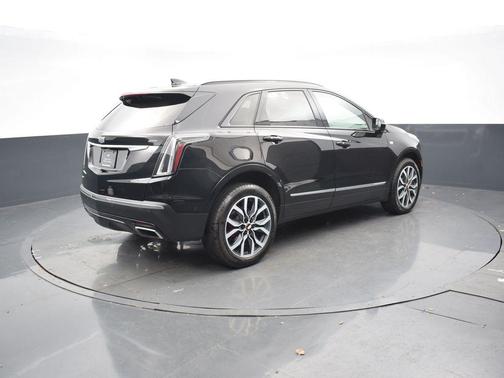 2024 Cadillac XT5 Sport