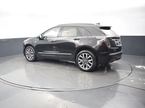 2024 Cadillac XT5 Sport