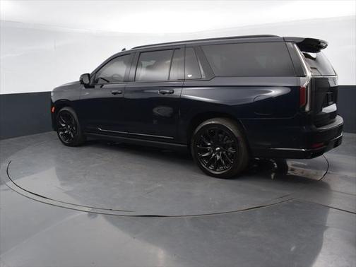 2023 Cadillac Escalade ESV Sport Platinum