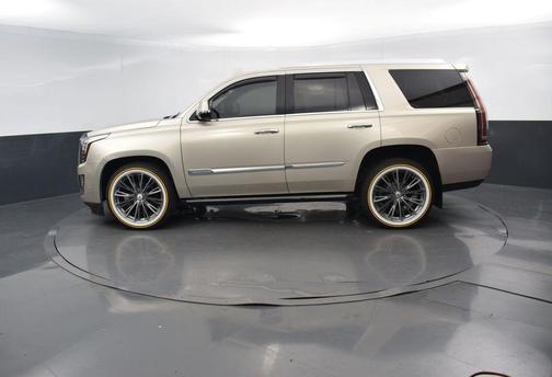 2017 Cadillac Escalade Platinum