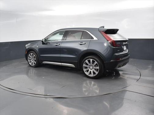 2021 Cadillac XT4 Premium Luxury