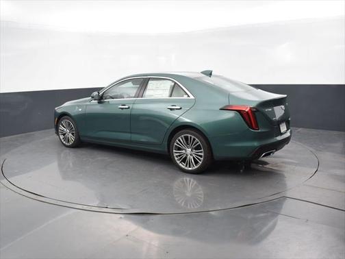 2025 Cadillac CT4 Premium Luxury