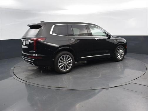 2025 Cadillac XT6 Premium Luxury AWD