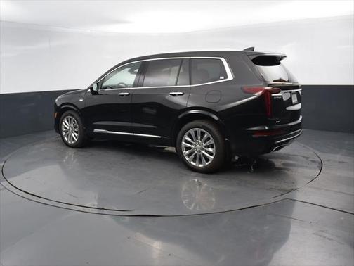 2025 Cadillac XT6 Premium Luxury AWD