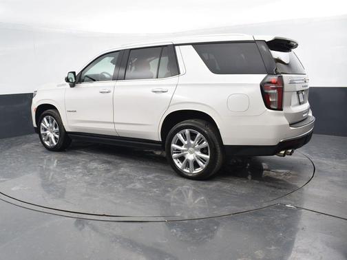 2021 Chevrolet Tahoe 4WD High Country