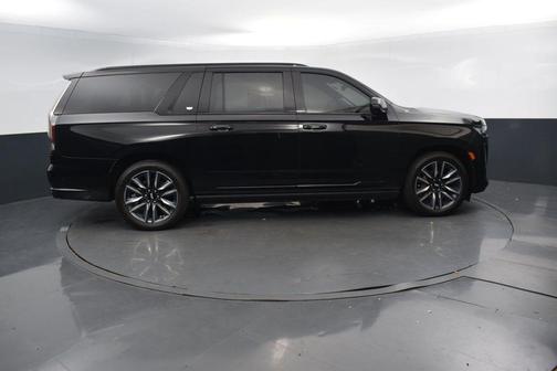 2024 Cadillac Escalade ESV Sport Platinum