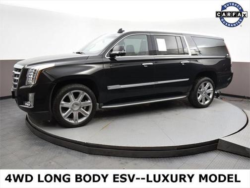 2016 Cadillac Escalade ESV Luxury