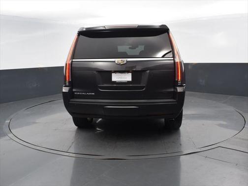 2017 Cadillac Escalade Platinum