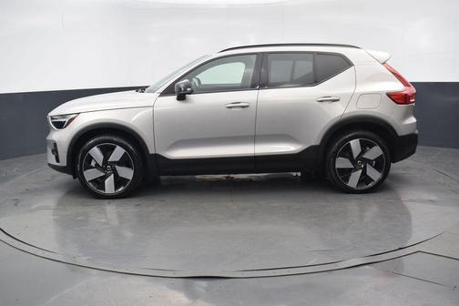 Silver Dawn Metallic 2023 Volvo XC40 Recharge Pure Electric Twin Plus