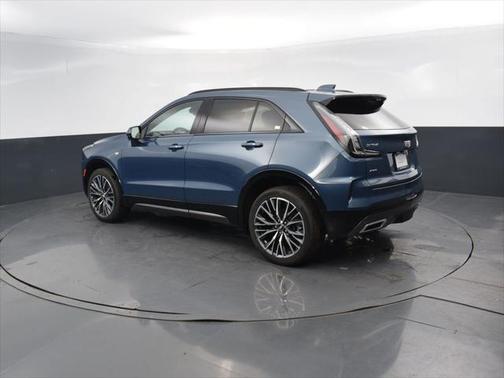 2025 Cadillac XT4 Sport
