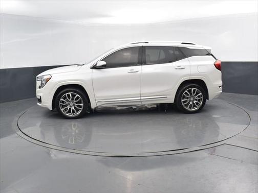 2022 GMC Terrain Denali