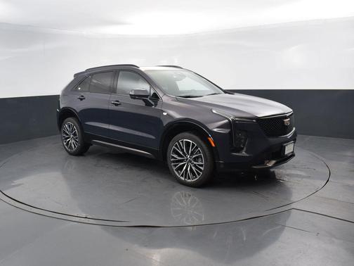 2025 Cadillac XT4 Sport