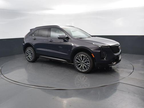 2025 Cadillac XT4 Sport