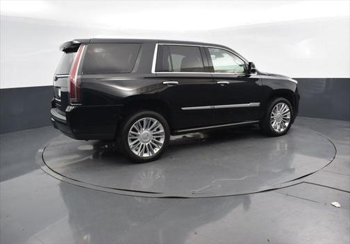 2019 Cadillac Escalade Platinum