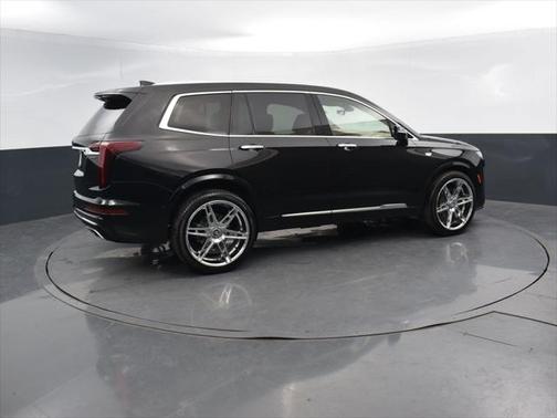 2023 Cadillac XT6 Premium Luxury AWD