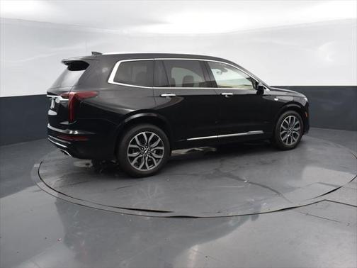 2023 Cadillac XT6 Premium Luxury AWD