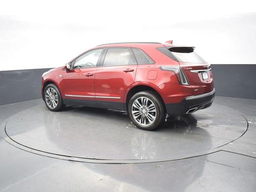 2020 Cadillac XT5 Sport