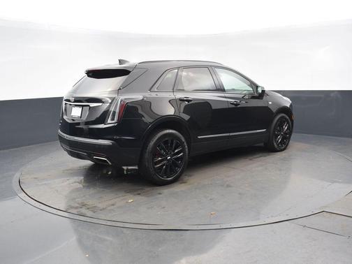 2023 Cadillac XT5 Sport