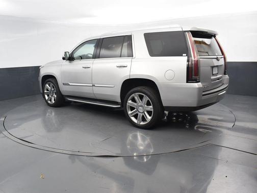 2016 Cadillac Escalade Luxury