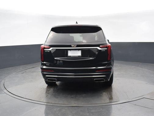 2024 Cadillac XT6 Premium Luxury AWD