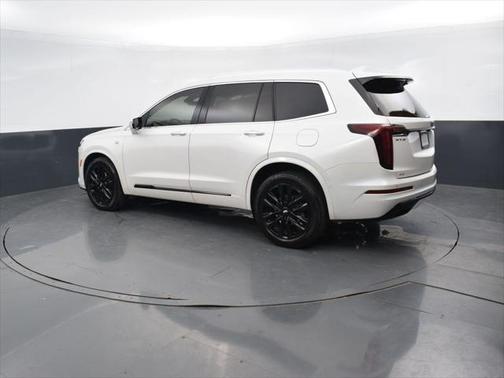 2022 Cadillac XT6 Premium Luxury AWD