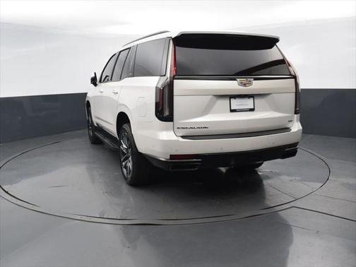 2021 Cadillac Escalade Sport Platinum