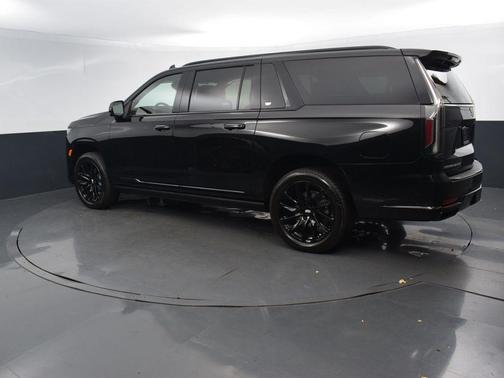 2023 Cadillac Escalade ESV Sport Platinum