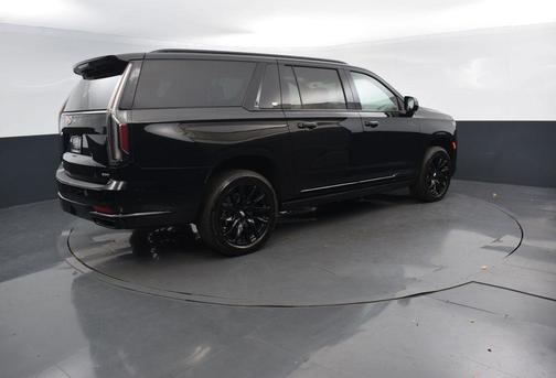 2023 Cadillac Escalade ESV Sport Platinum