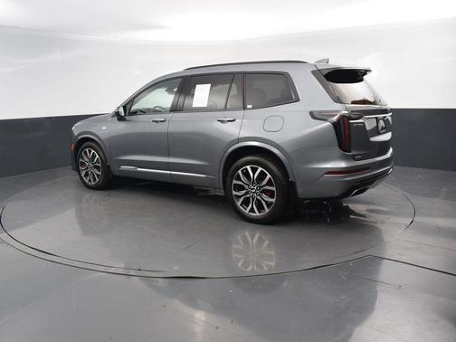 2022 Cadillac XT6 Sport AWD