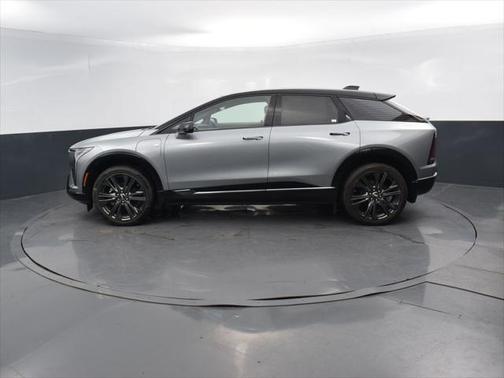 2025 Cadillac OPTIQ Sport 2 AWD