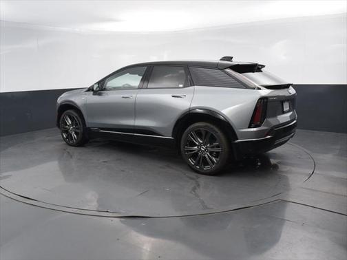 2025 Cadillac OPTIQ Sport 2 AWD