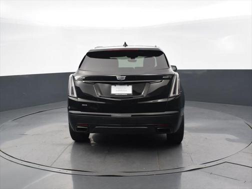 2022 Cadillac XT5 Sport