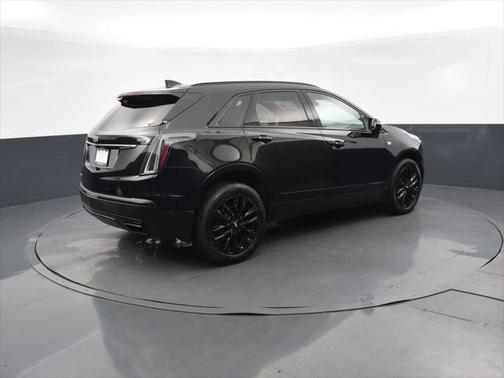 2022 Cadillac XT5 Sport