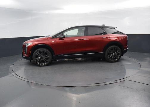 2025 Cadillac OPTIQ Sport 2 AWD