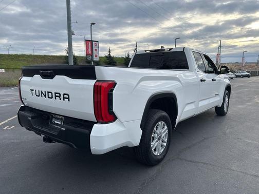 2024 Toyota Tundra SR5