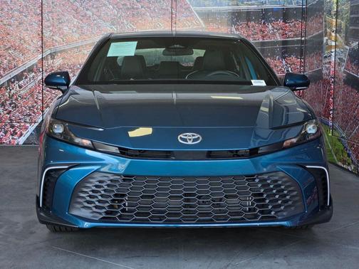 Ocean Gem 2026 Toyota Camry SE