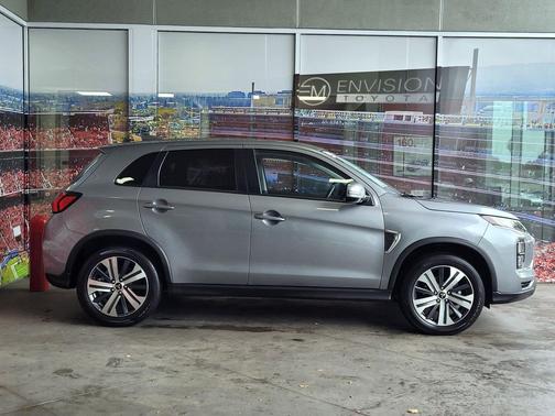 2024 Mitsubishi Outlander Sport SE