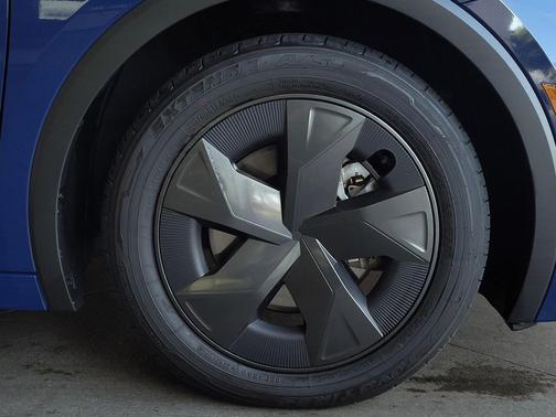 2024 Toyota Prius Prime SE